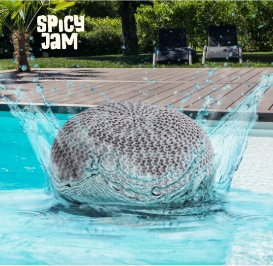 Grey knitted Pouf in Pool
